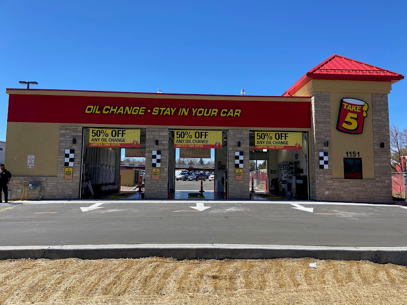 Take 5 Oil Change