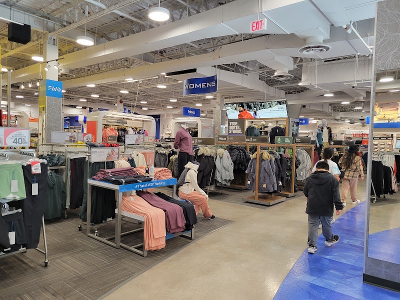 Sport Chek