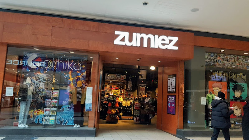 Zumiez