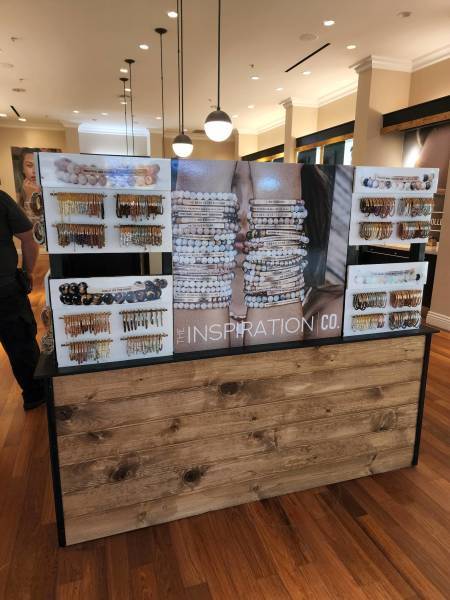 Inspiration Co at Holyoke Mall