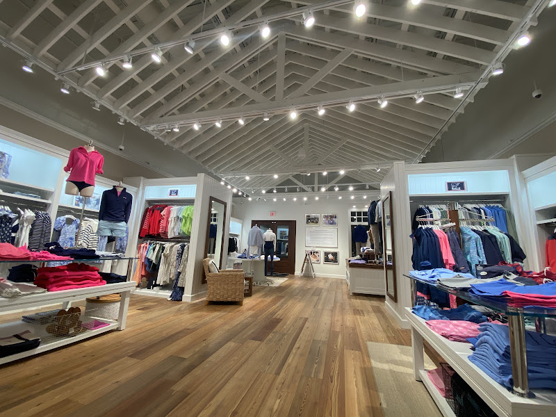 Vineyard Vines