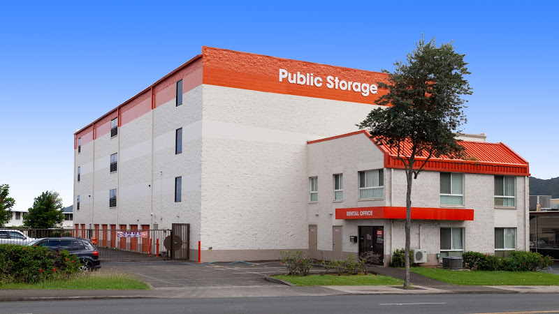 Public Storage