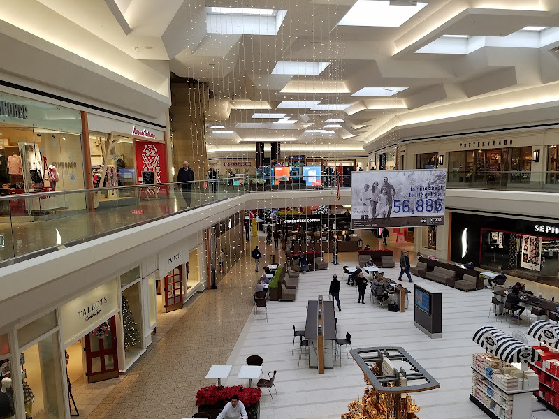 Fair Oaks Mall