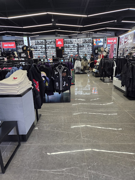 Shoe Palace