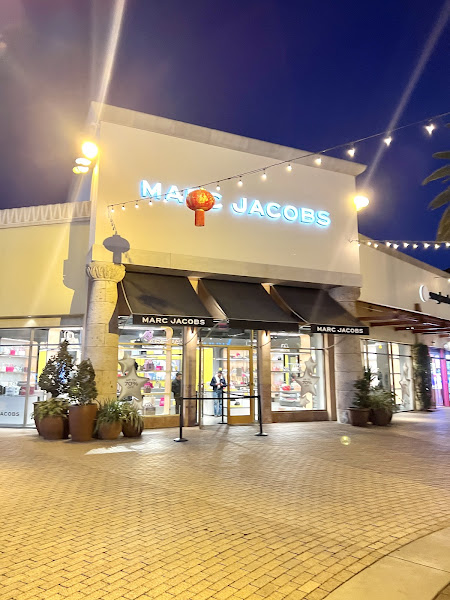 Marc Jacobs - Citadel Outlets