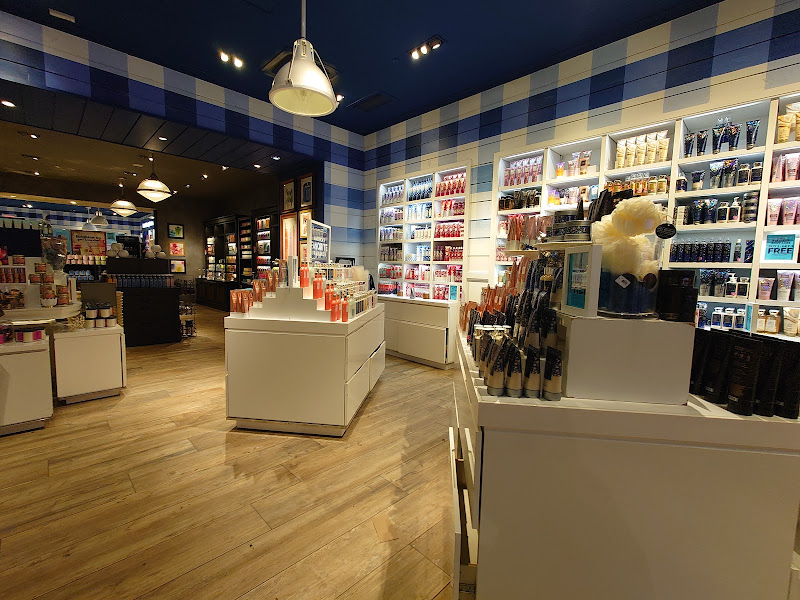 Bath & Body Works