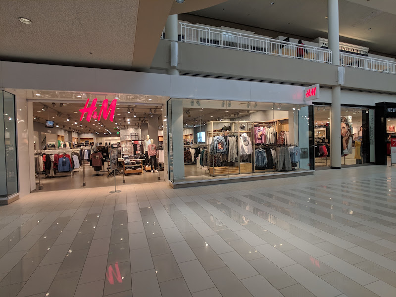 H&M