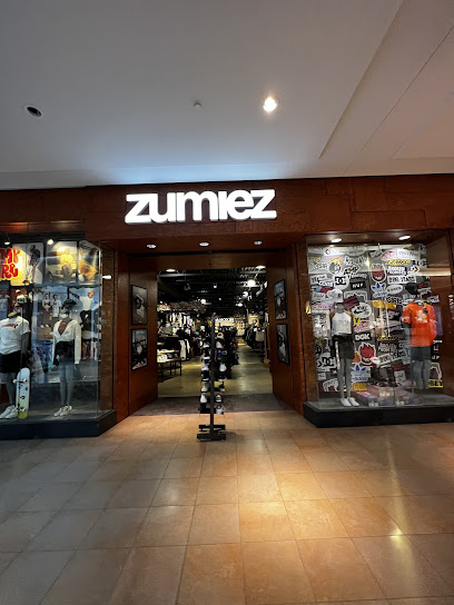 Zumiez