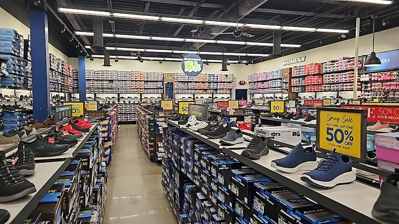 Skechers