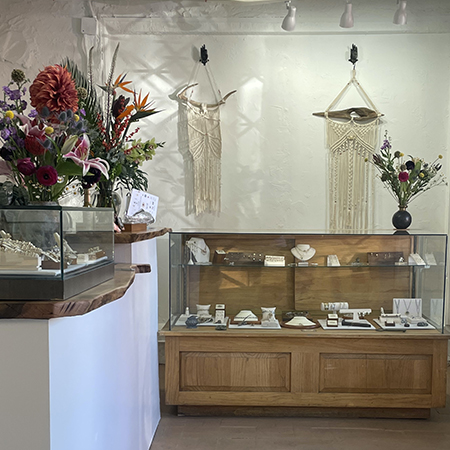 Teko Gallery