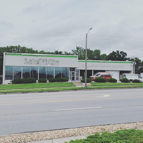 Quick Lane Tire & Auto of Lawrence