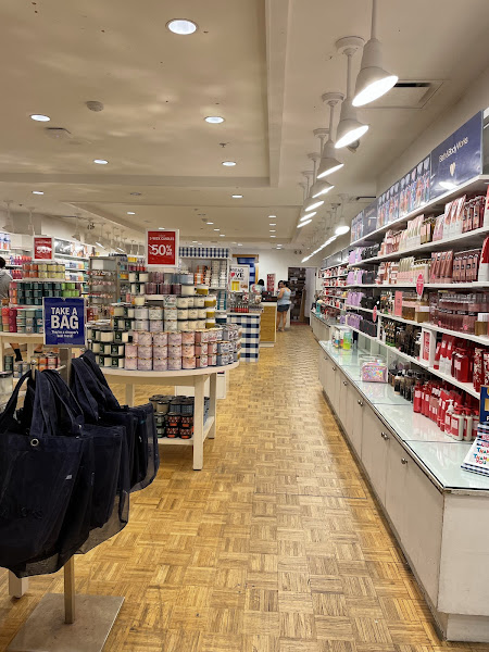 Bath & Body Works