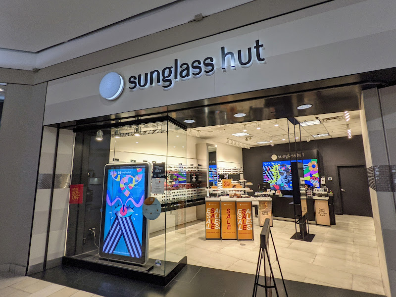 Sunglass Hut