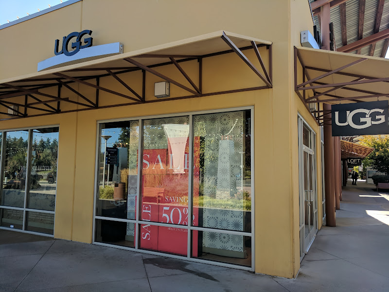 UGG Seattle Premium Outlet