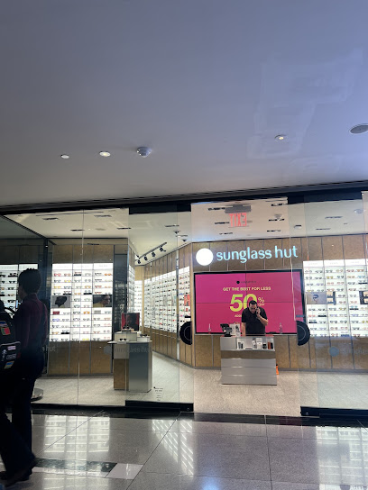 Sunglass Hut