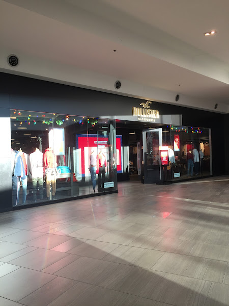 Hollister Co.