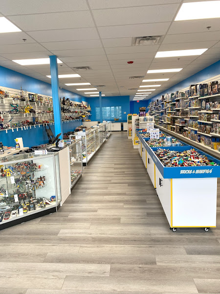 Bricks & Minifigs Naperville