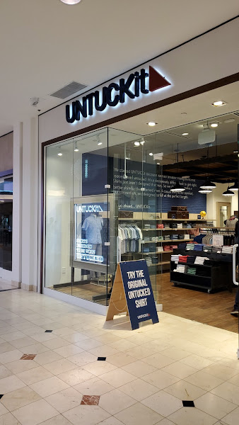 UNTUCKit