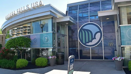 Fashion Outlets of Niagara Falls USA