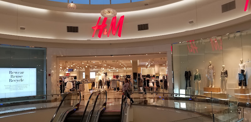 H&M