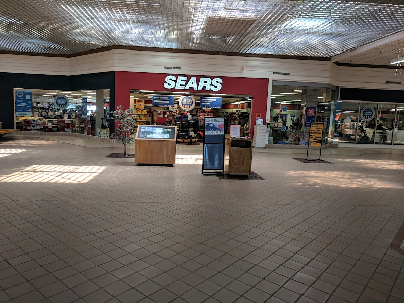 Woodland Mall