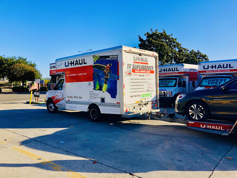 Trailer Rental at U-Haul