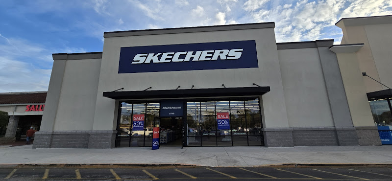 SKECHERS Warehouse Outlet