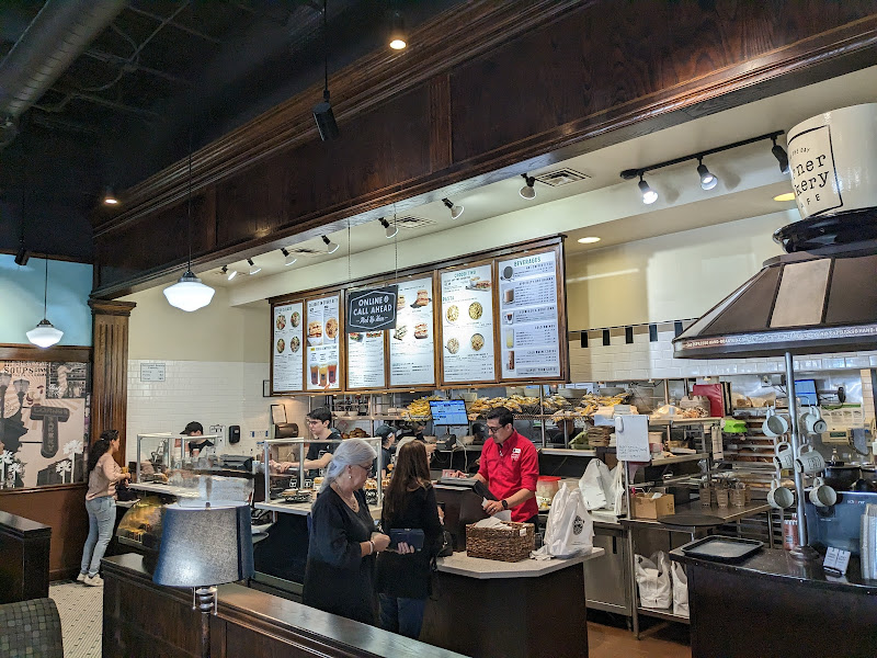 Corner Bakery Cafe