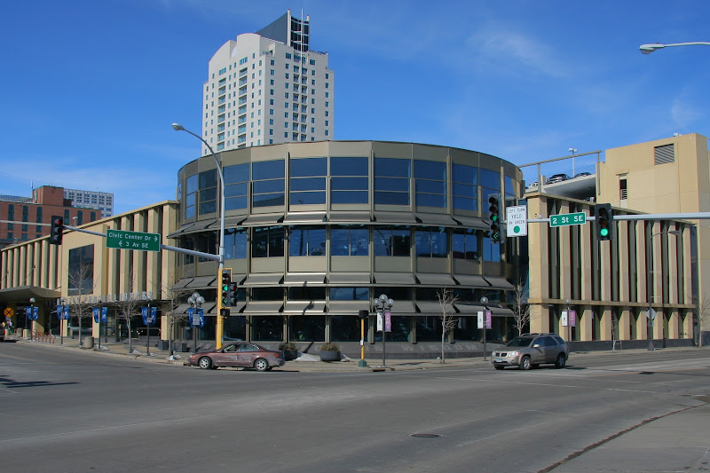 Friends Bookstore
