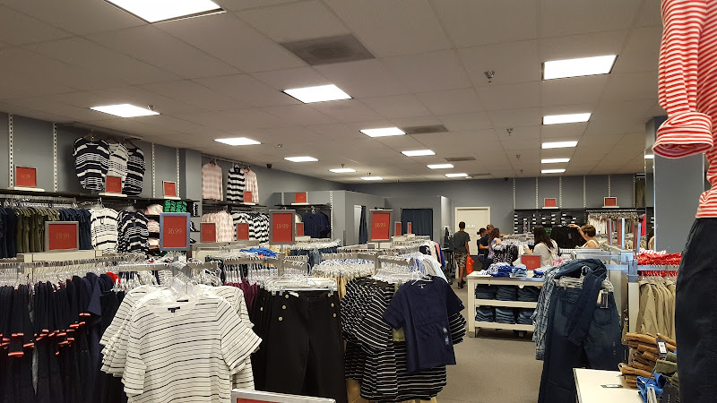 Tommy Hilfiger Company Store