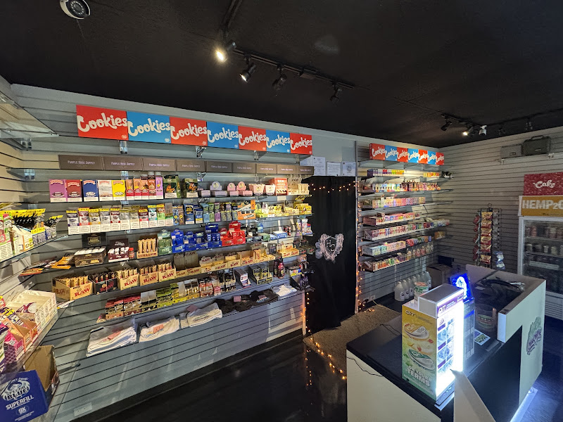 High Class Glass Gallery Smoke Shop