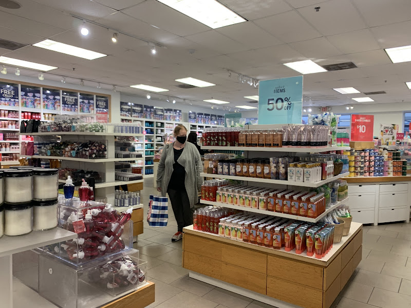 Bath & Body Works