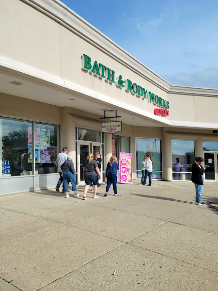 Bath & Body Works