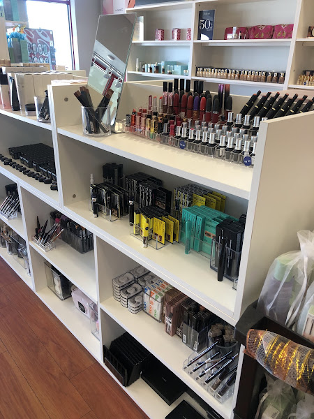 The Cosmetics Warehouse Store