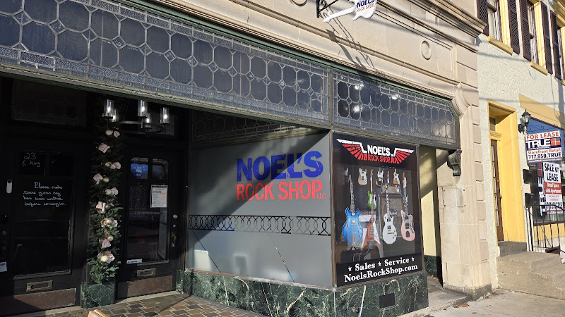 Noel’s Rock Shop