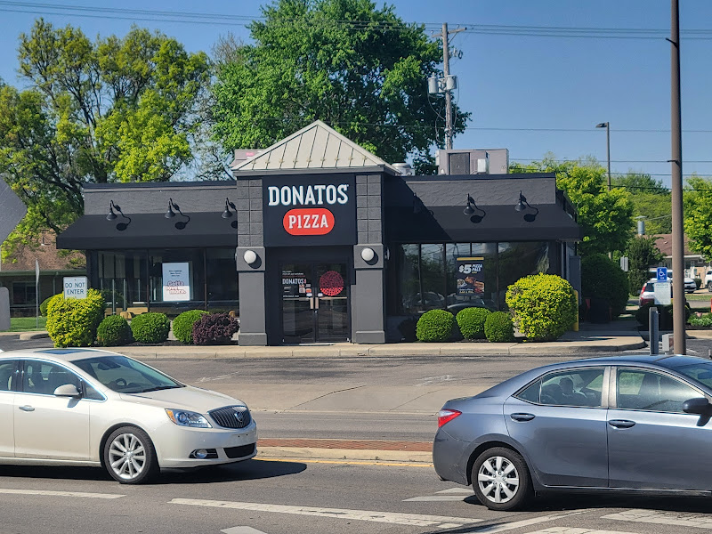 Donatos Pizza