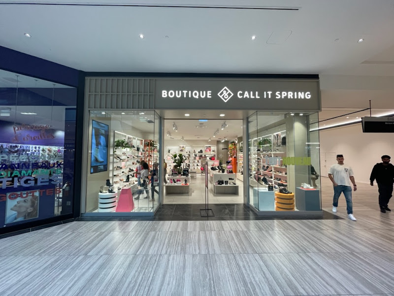 Boutique Spring