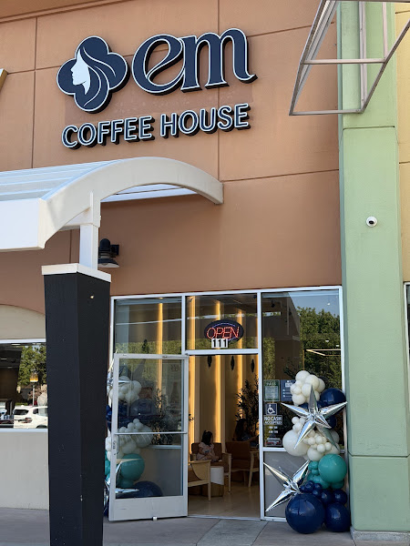 Em Coffee House - Elk Grove