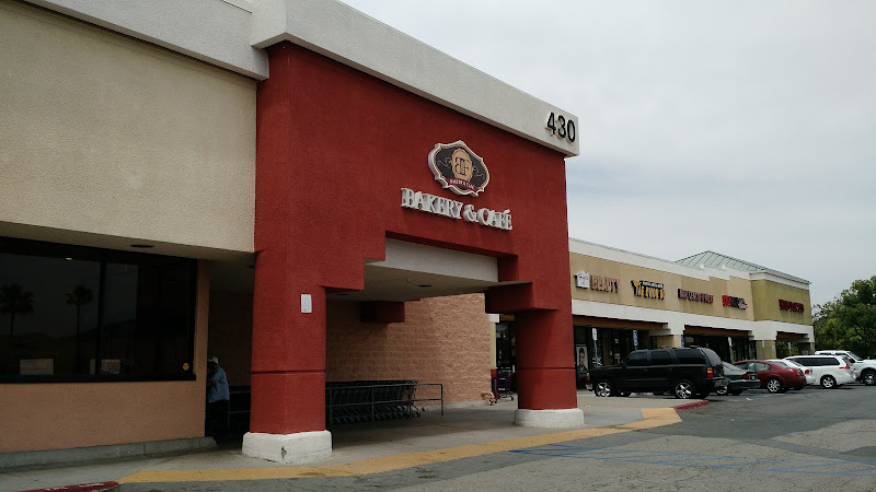 BF Bakery & Cafe