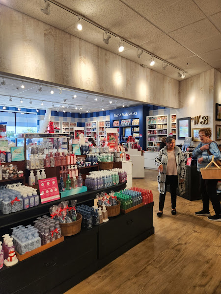Bath & Body Works