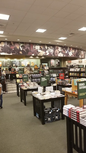 Barnes & Noble