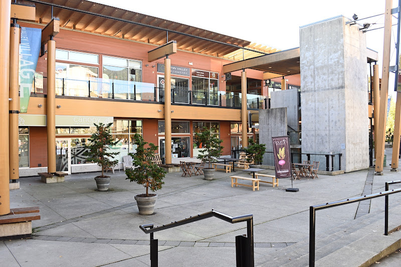 Lynn Valley Village