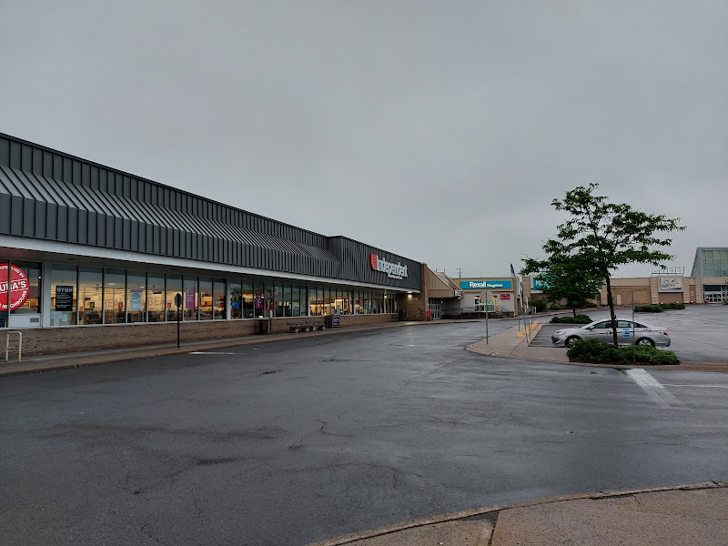 Hazeldean Mall / East Stop