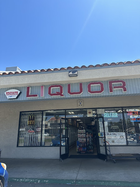 Yosemite Market & Liquor