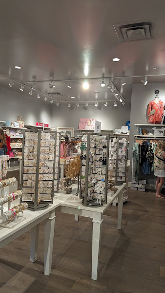 francesca's