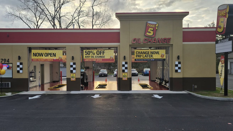 Take 5 Oil Change