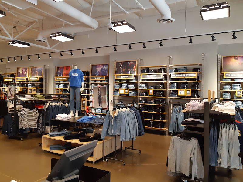 Levi’s Outlet Store