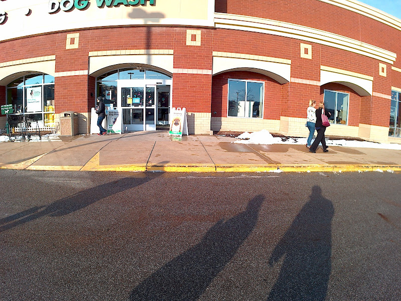 Pet Supplies Plus