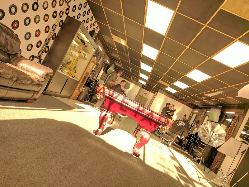 R.M.B Shave Parlor (Appointment Only)