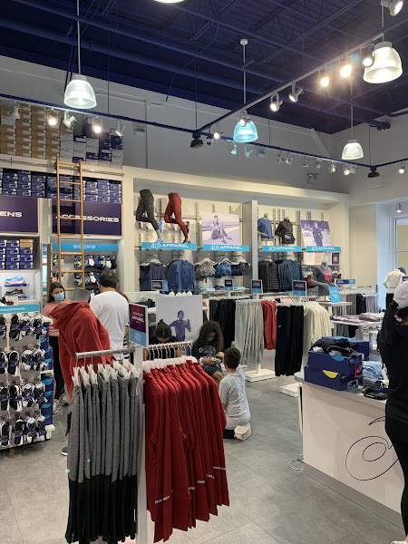 ASICS Outlet